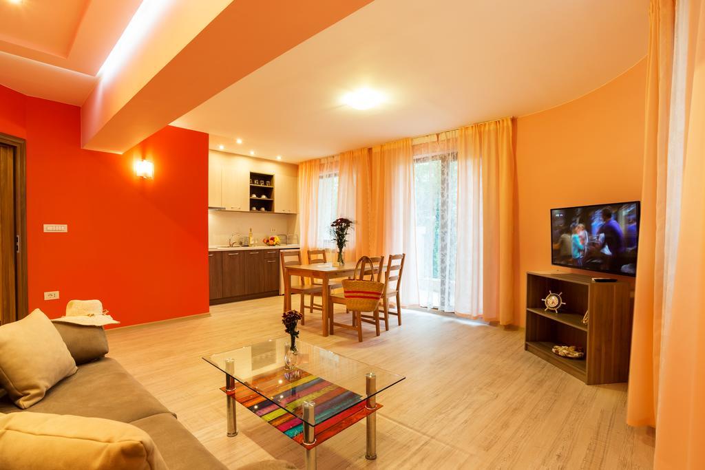 Aparthotel Prostor Kavarna Kültér fotó